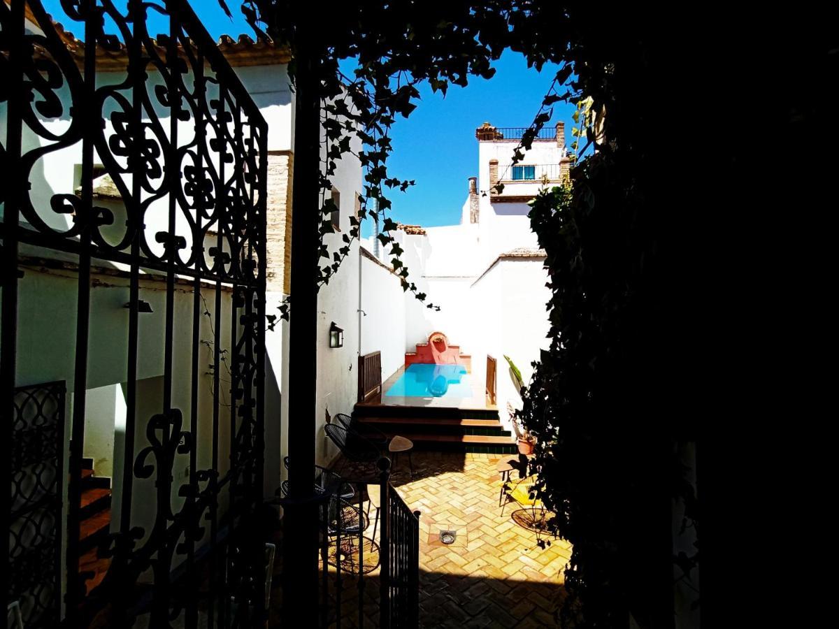 Frenteabastos Suites Cafe Hostal & Apartments Carmona  Eksteriør bilde