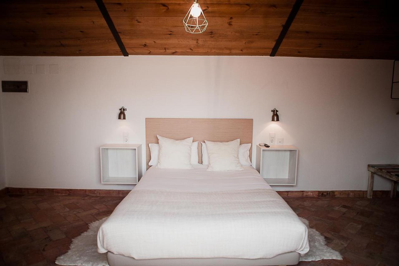 Frenteabastos Suites Cafe Hostal & Apartments Carmona  Eksteriør bilde